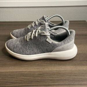 Kizik Men's Madrid Eco Knit Sneakers Size 8.5W